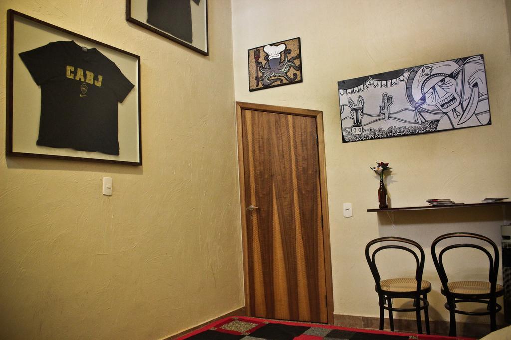 Escambo Albergue *